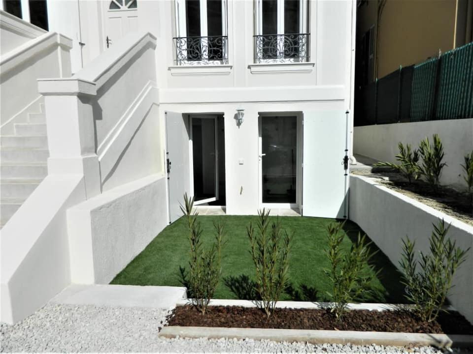 Pied à Terre 2.3p Nice